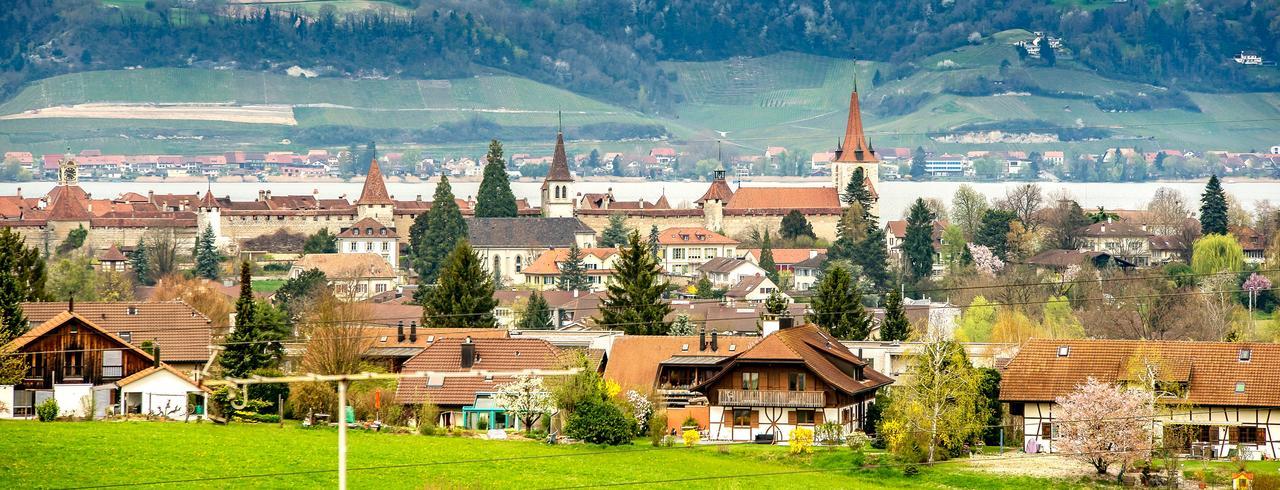 穆特稀住宿加早餐旅馆 Münchenwiler 外观 照片